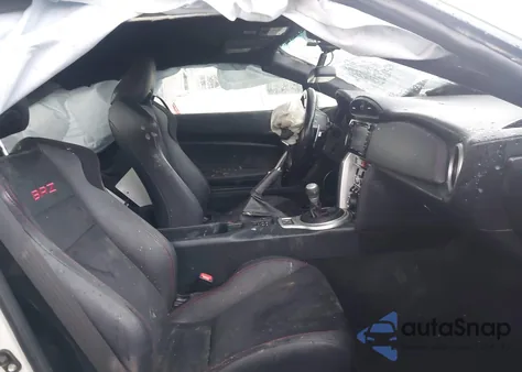 2017 Subaru Brz Limited из США, поврежденный, VIN JF1ZCAC17H8605693